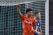 世界杯下注-【中超】郭田雨双响 泰山2比1沧州夺第一阶段头名